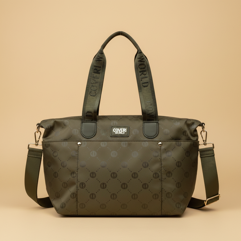 Borsa Tote Coveri World Nylon Monogram Verde su sfondo beige